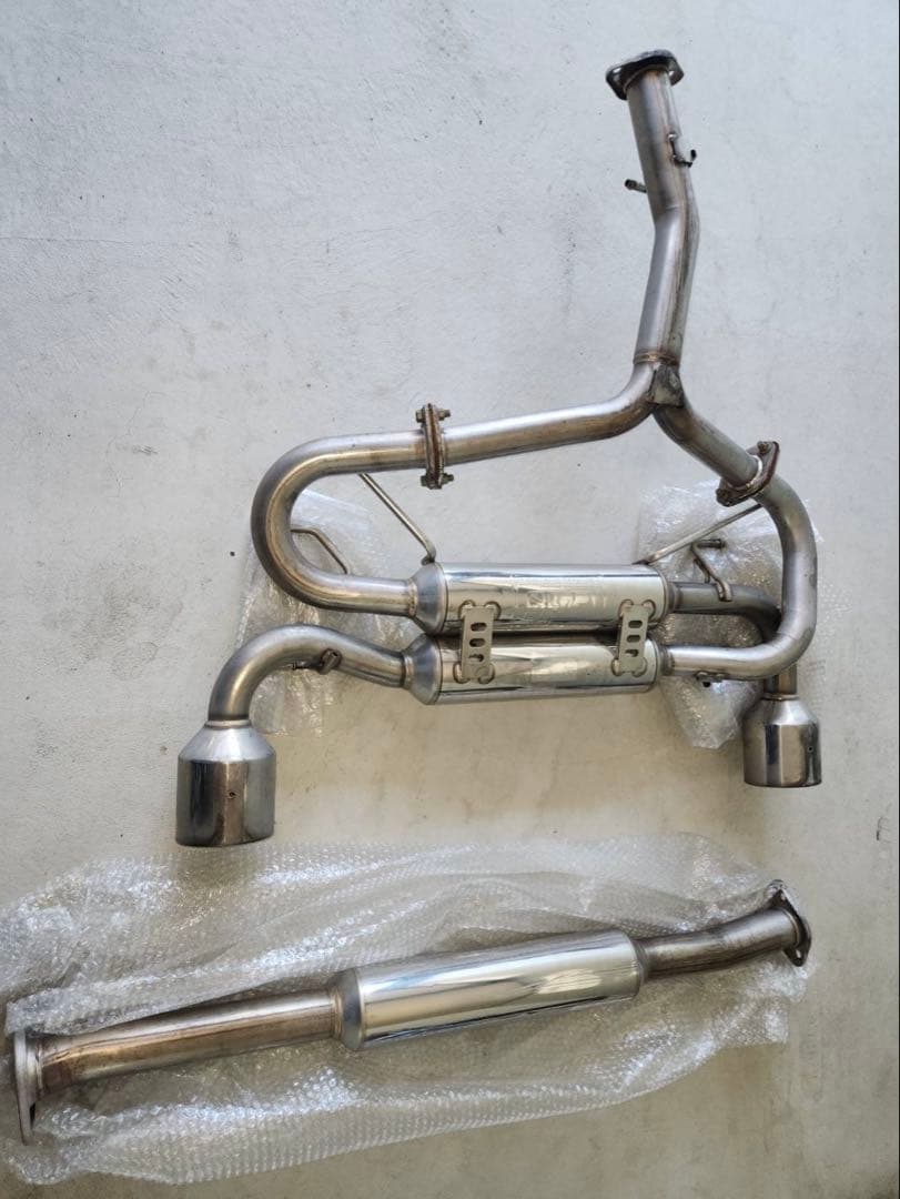 【ジャンク】フジツボ マフラー ZN6 86用 フランジ部分亀裂あり