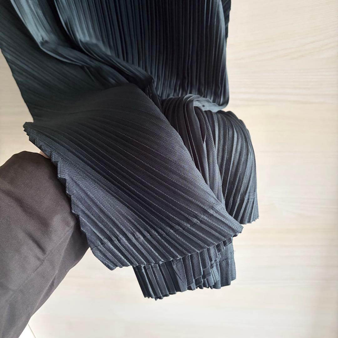 プリーツプリーズ　ダークグリーン　ワンピース　美品