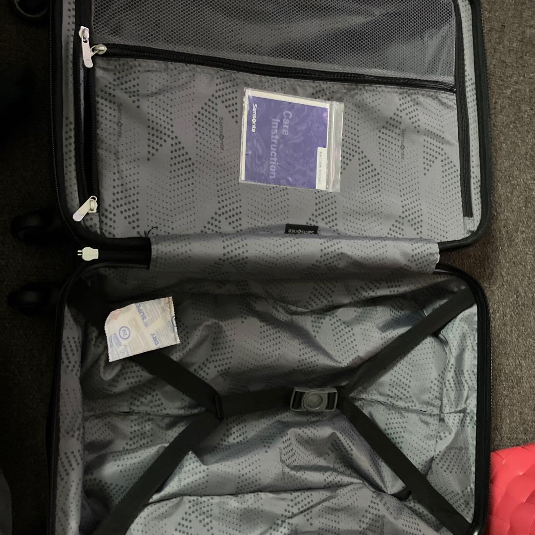 Samsonite 中型キャリーケース ピンク