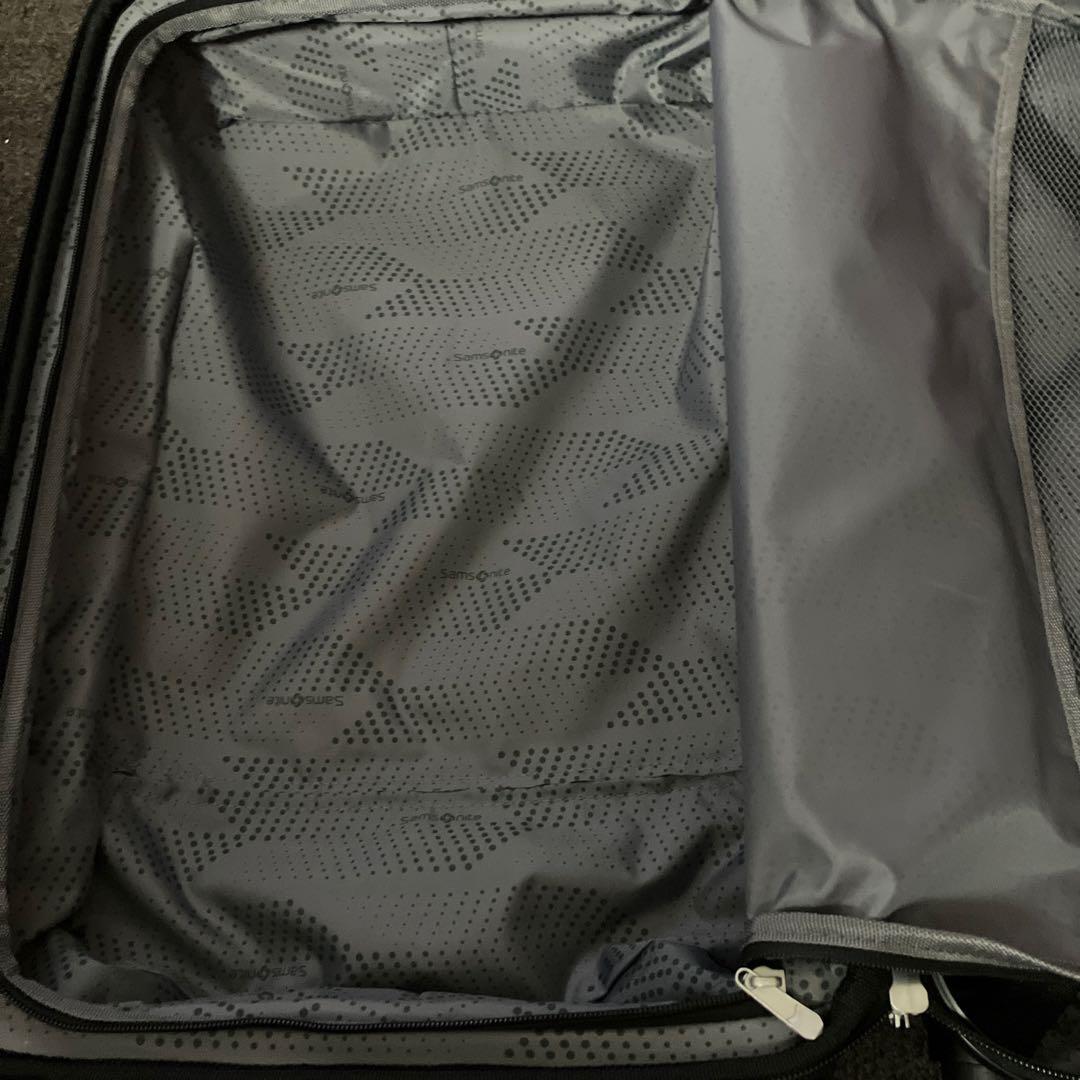 Samsonite 中型キャリーケース ピンク