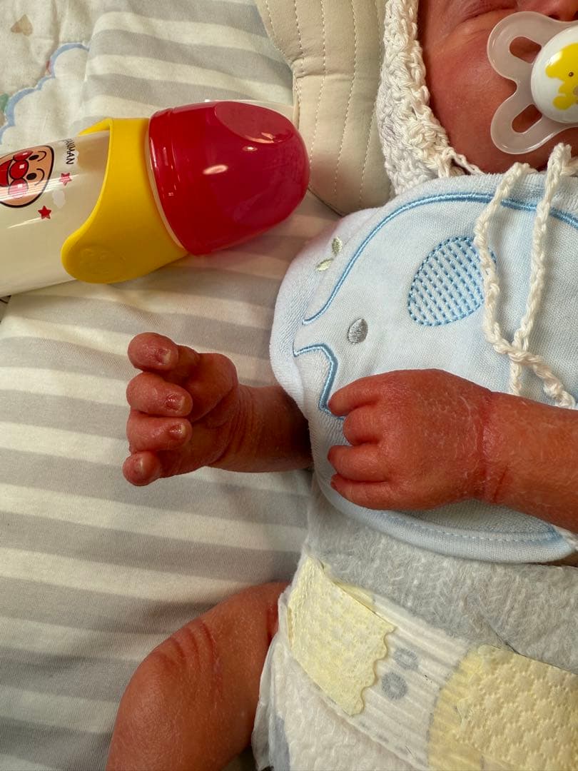 リボーンドール　カサカサベビー