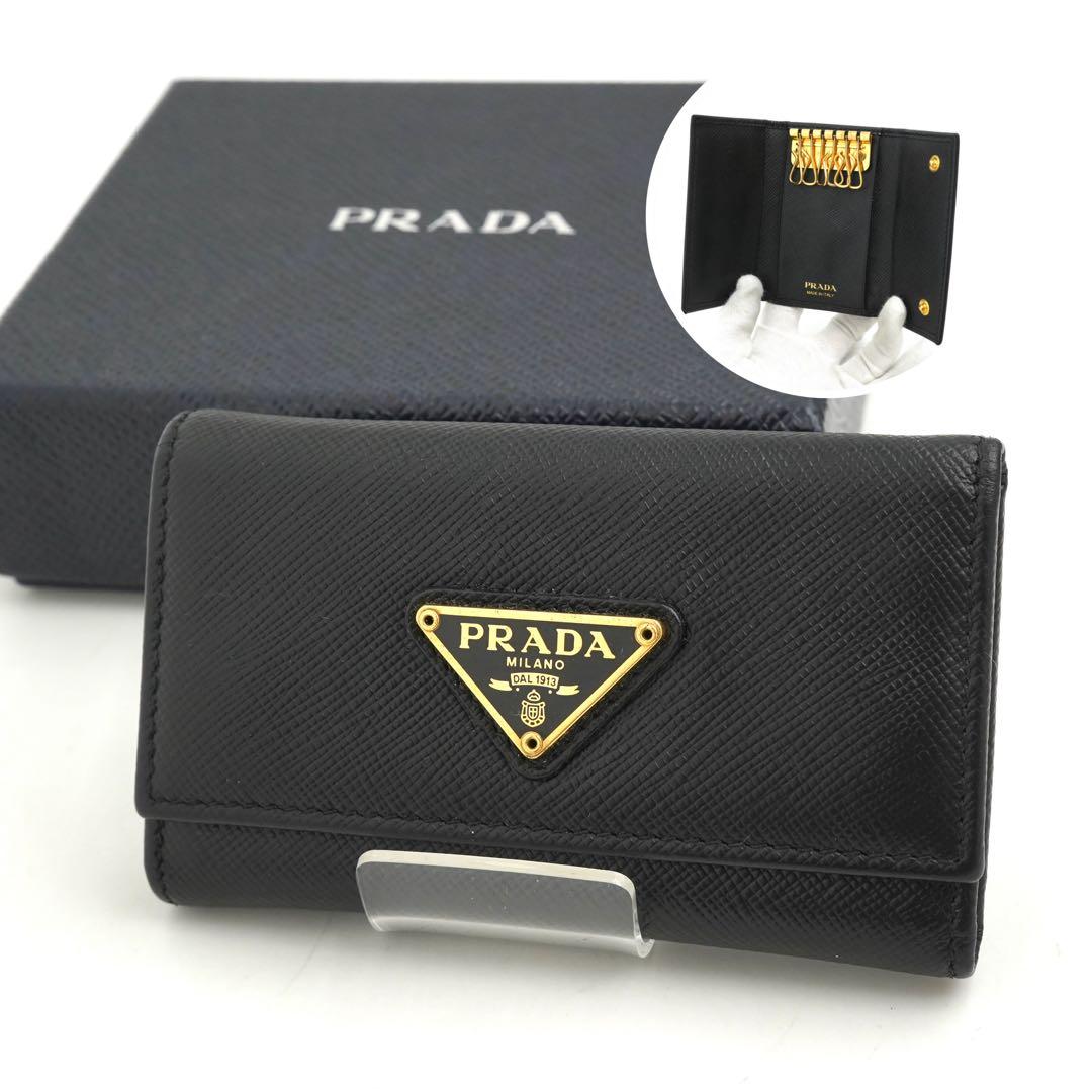 ✨未使用に近い✨　PRADA キーケース　三角プレート　サフィアーノレザー　6連