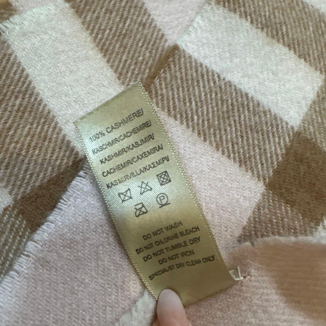 テ*ん様 現行BURBERRY バーバリー カシミヤ100% 薄ピンク色 マフラ