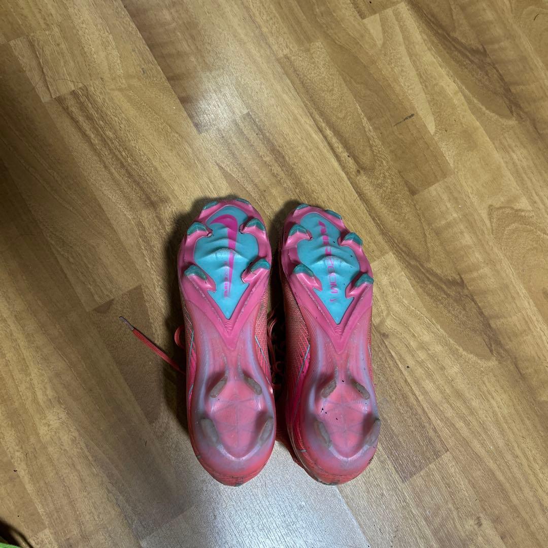 NIKE ズームマーキュリアルヴェイパー16FG