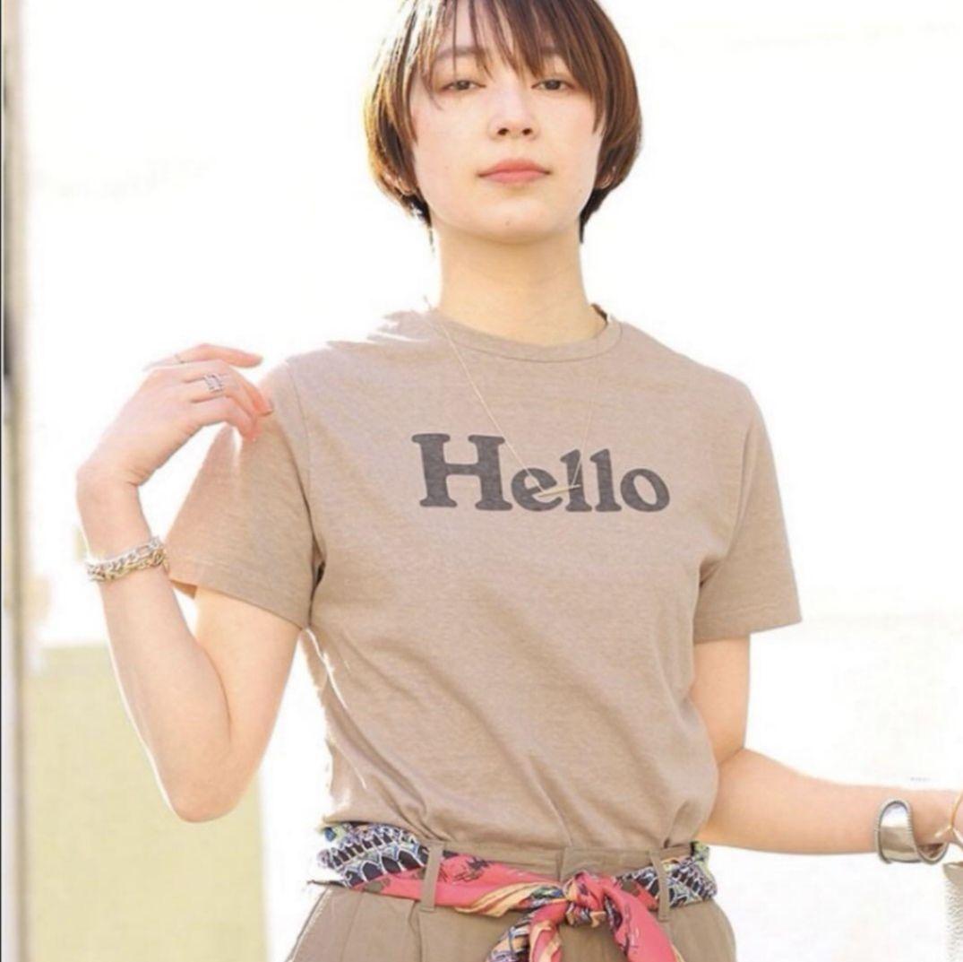 美品 MADISONBLUE HELLO ロゴＴシャツ 希少カラー ２ ベージュ