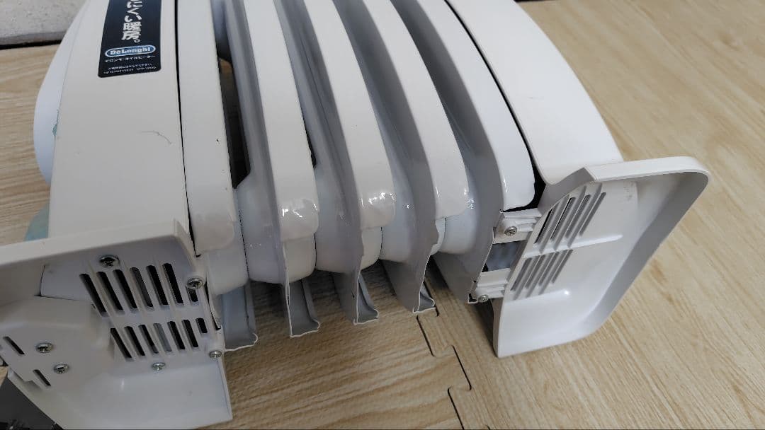 【美品　DeLonghi】 デロンギ オイルヒーター NJ0505E