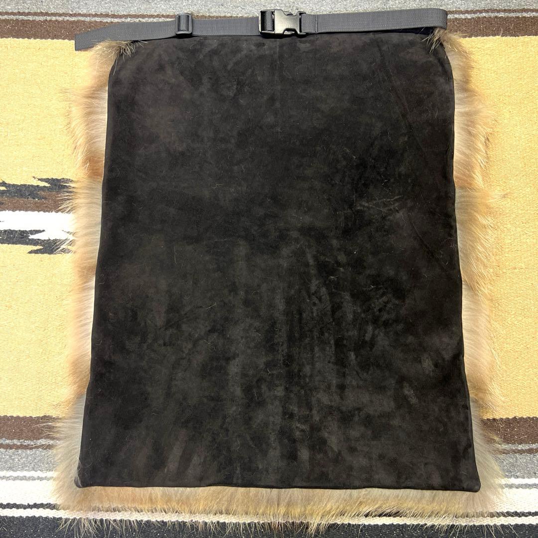 本革　裏地付レザー　狸毛皮敷物　尻あて尻皮　ヒップガード　登山　キャンプ　スキー