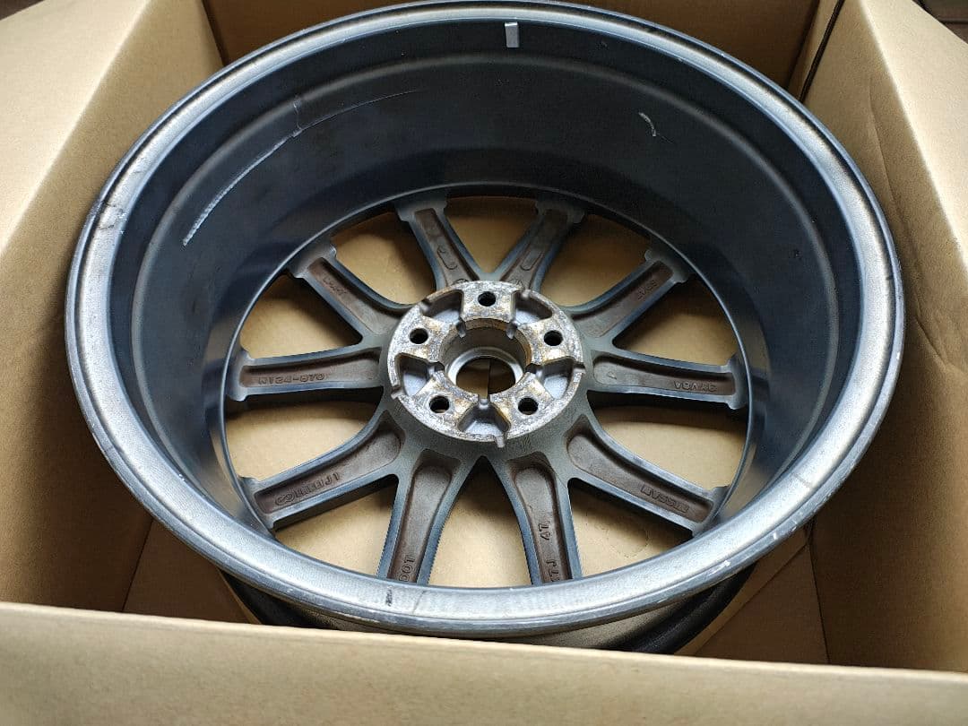 日産　ジューク　ニスモ 純正ホイール 18インチ エンケイ　1本