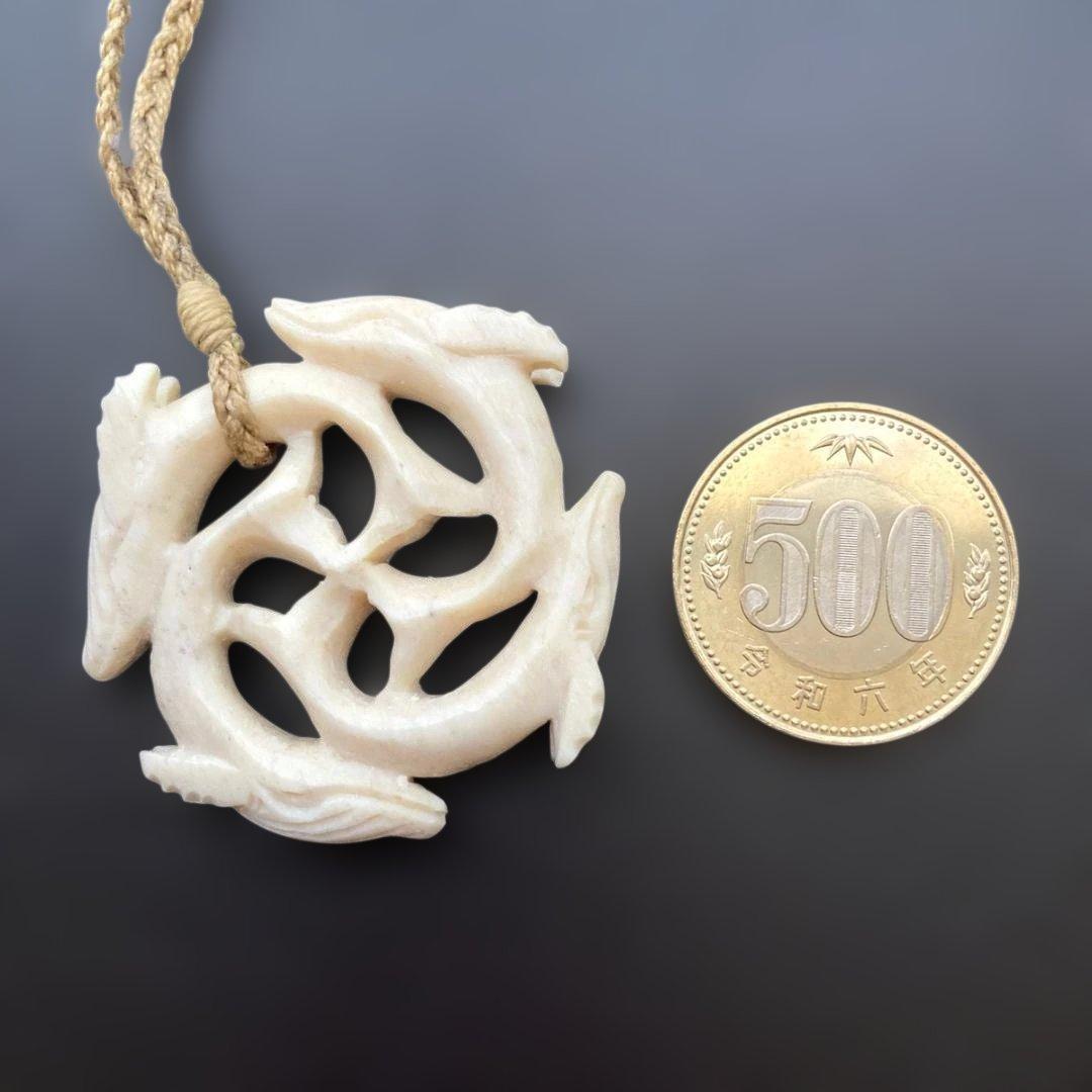 ボーンカービング　ネックレス