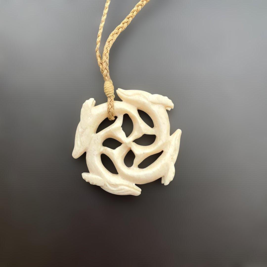 ボーンカービング　ネックレス