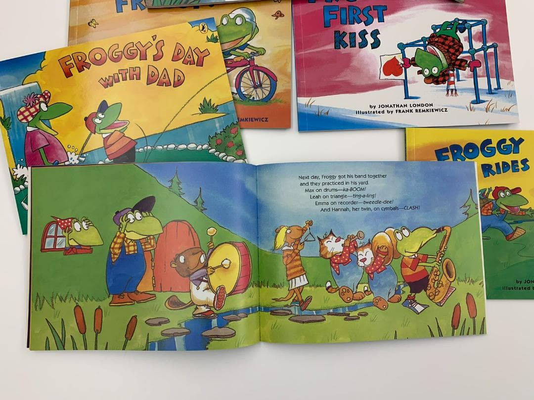 Froggy 英語絵本10冊　全冊mp3音源付　マイヤペン対応　新品