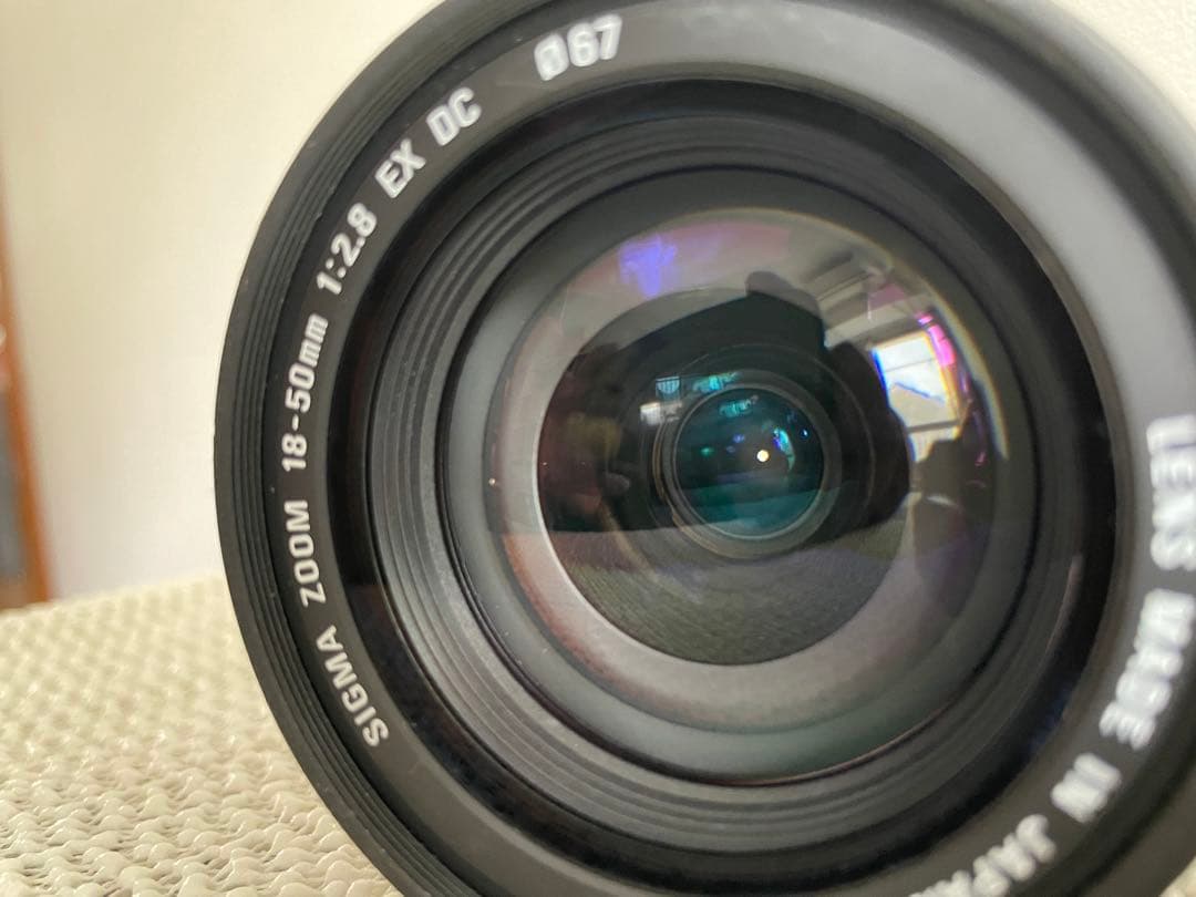 SIGMA 18-50mm F2.8 EX DC ズームレンズ