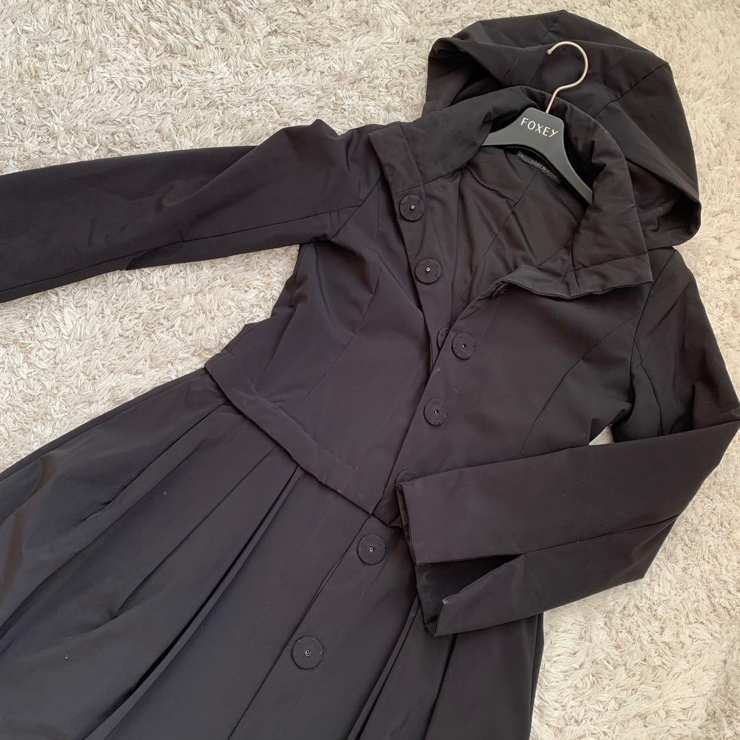 フォクシーニューヨーク　中綿 2WAYコート　38 ブラック