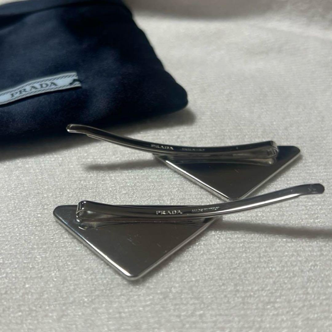 未使用☆正規品　PRADA プラダ　メタルヘアクリップ　ヘアアクセ　ヘアピン