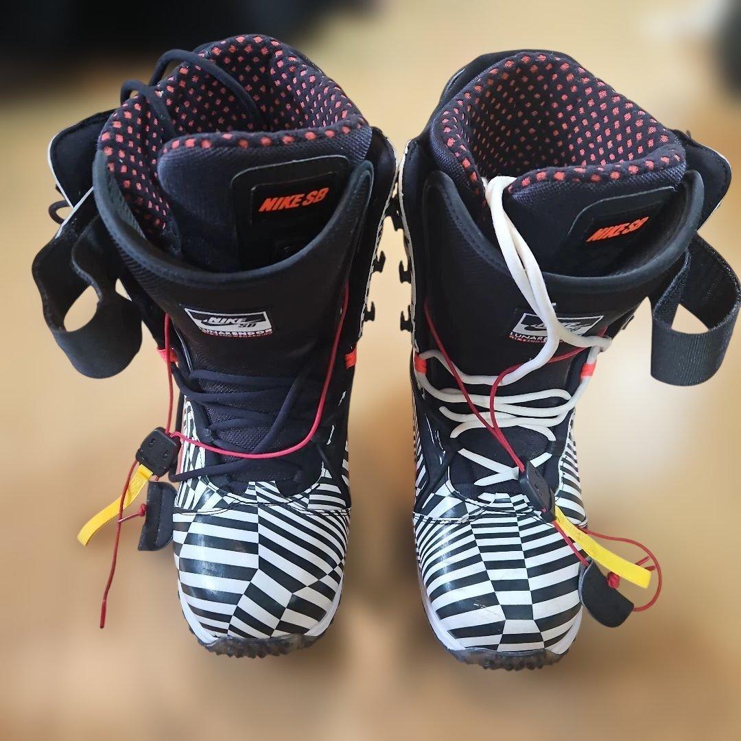 Nike SB 激レア　スノーボードブーツ 26cm　US8