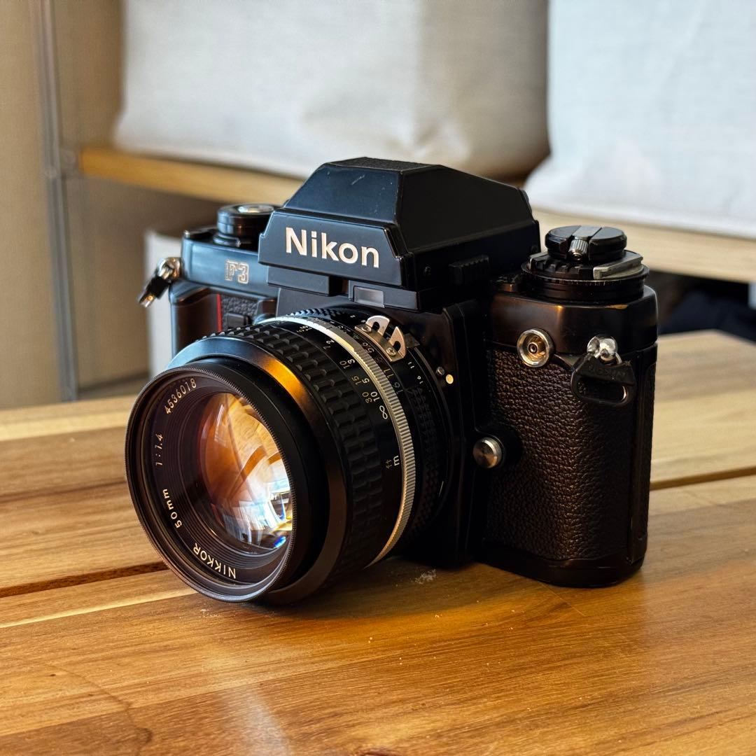 nikon f3 （Ai Nikkor 50mm f1.4付き）