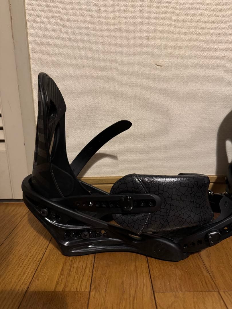 【値下げ依頼可】FLUX ブラック スノーボードビンディング