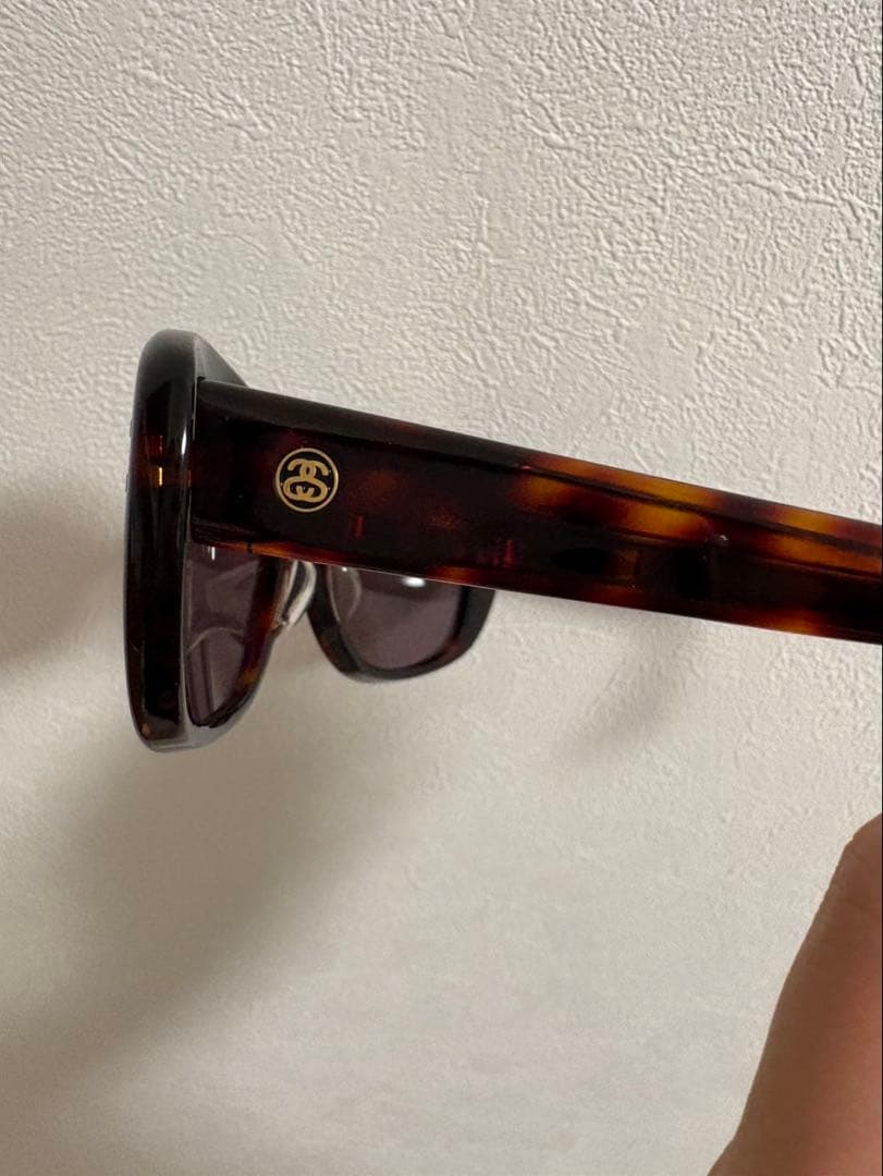 ストゥーシー サングラス