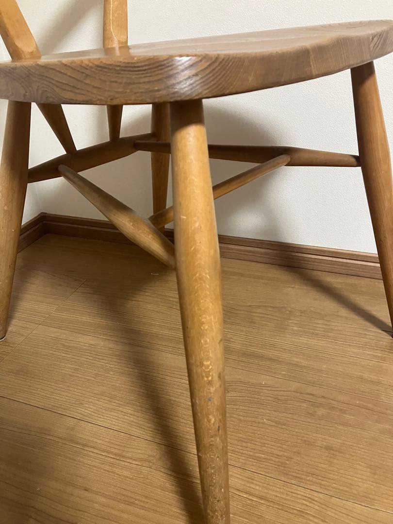 アーコール　スタッキングチェア