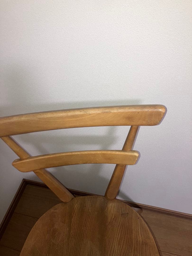 アーコール　スタッキングチェア