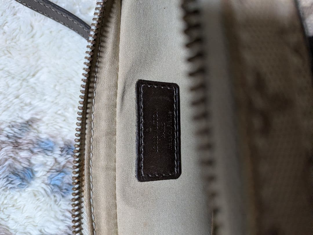 Louis Vuitton ショルダーバッグ ベージュ