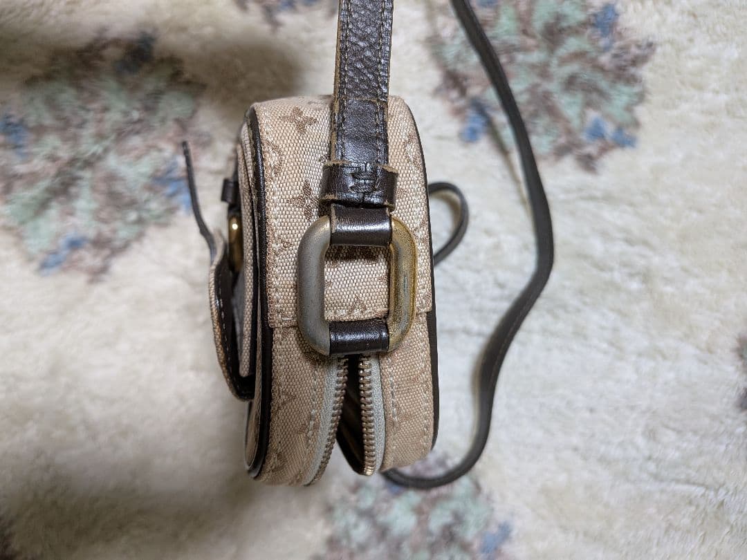 Louis Vuitton ショルダーバッグ ベージュ