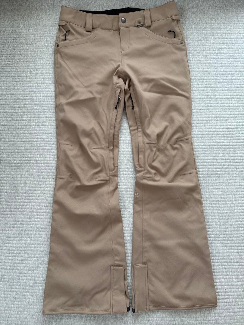 VOLCOM スノーボードパンツ