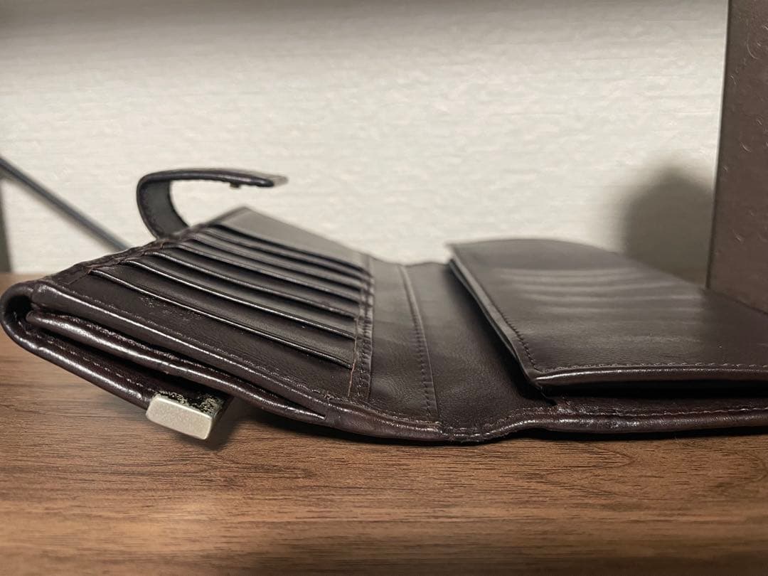 GUCCI ブラウンレザー 長財布