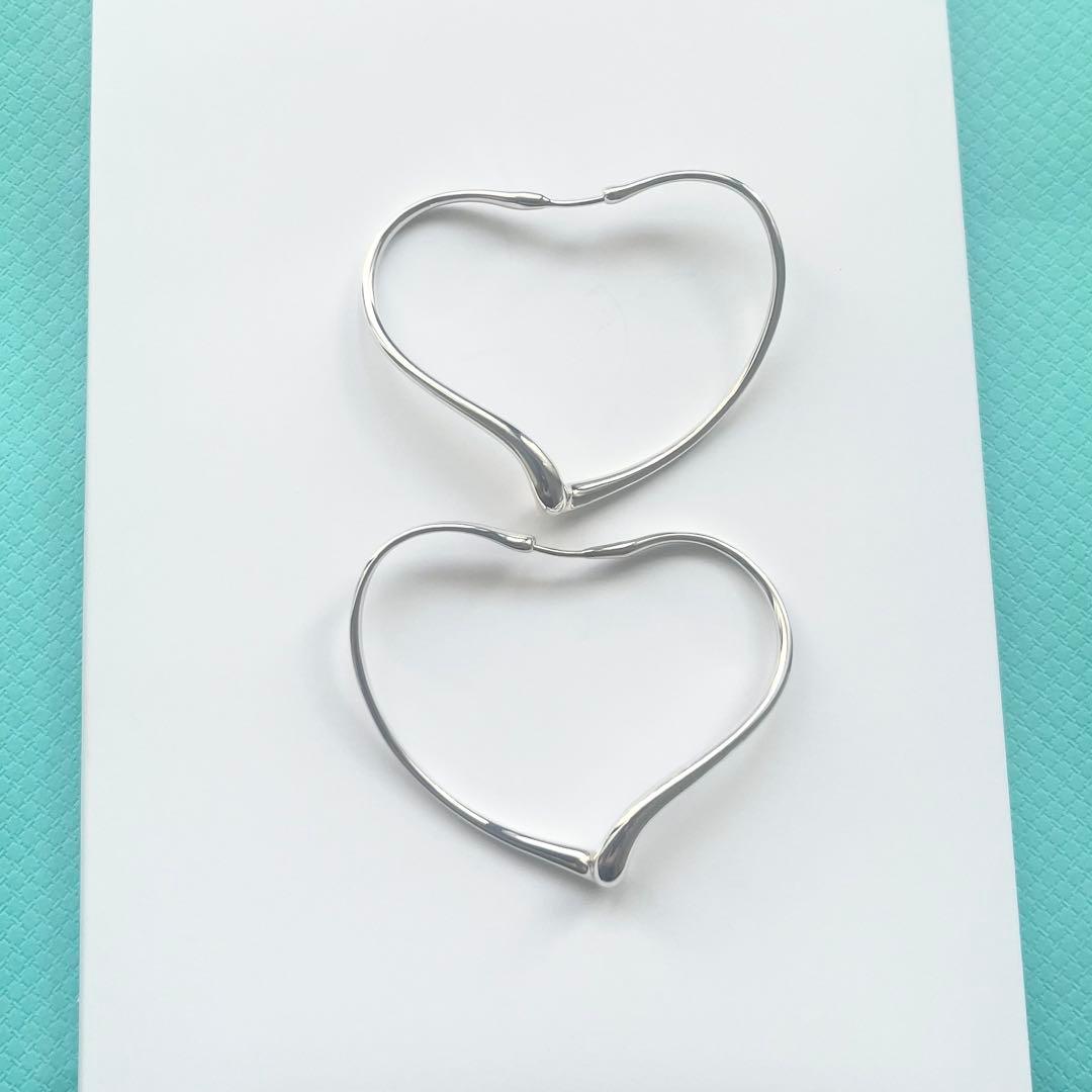 Tiffany オープン ハート フープ ピアス M