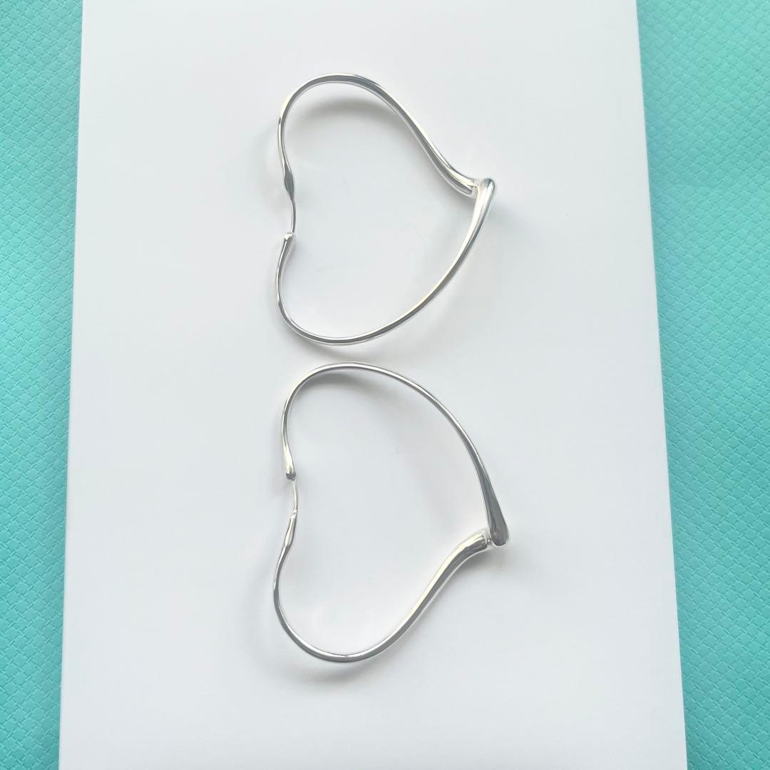 Tiffany オープン ハート フープ ピアス M