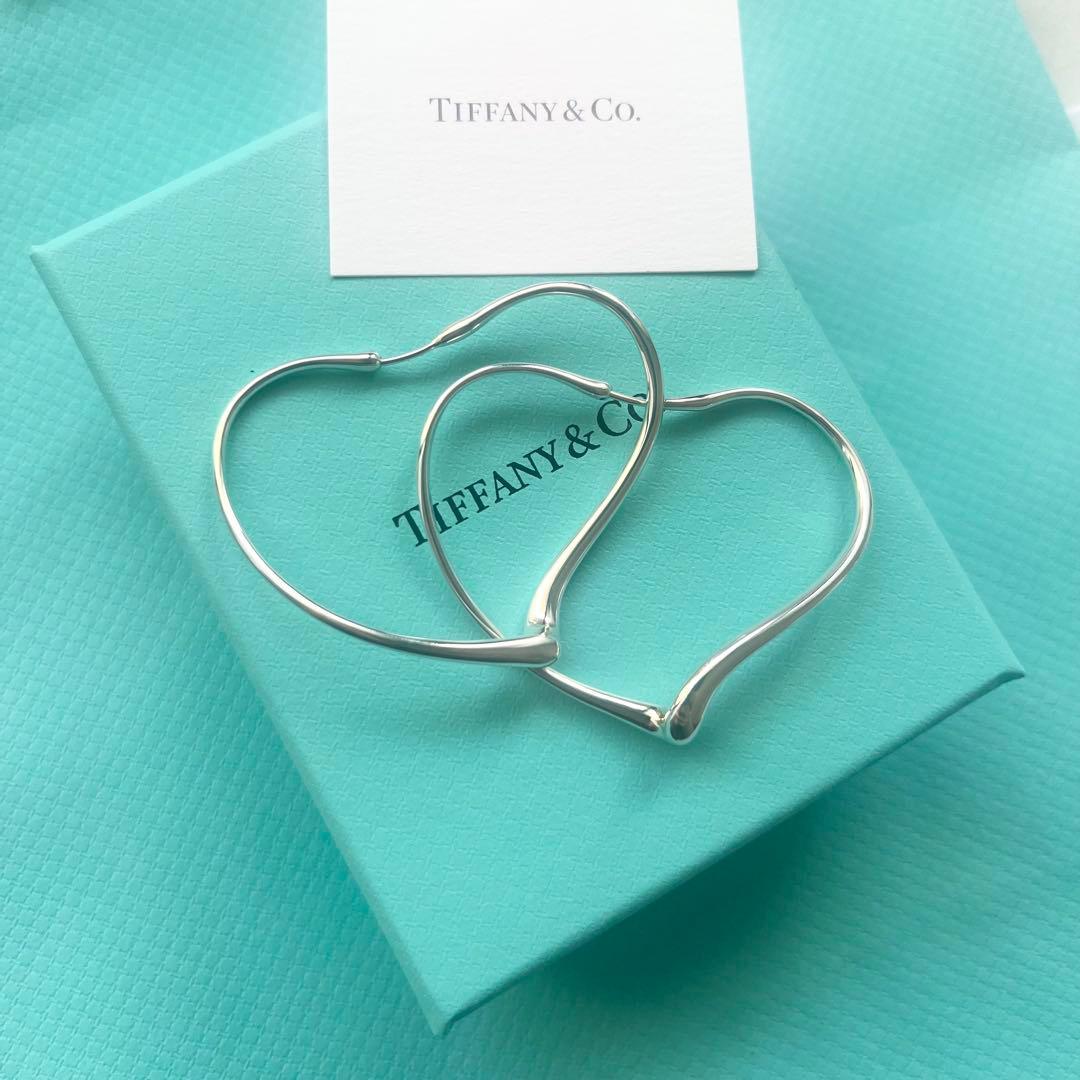Tiffany オープン ハート フープ ピアス M