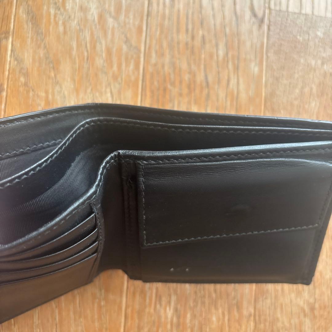 GUCCI 二つ折り財布 黒 赤ストライプ