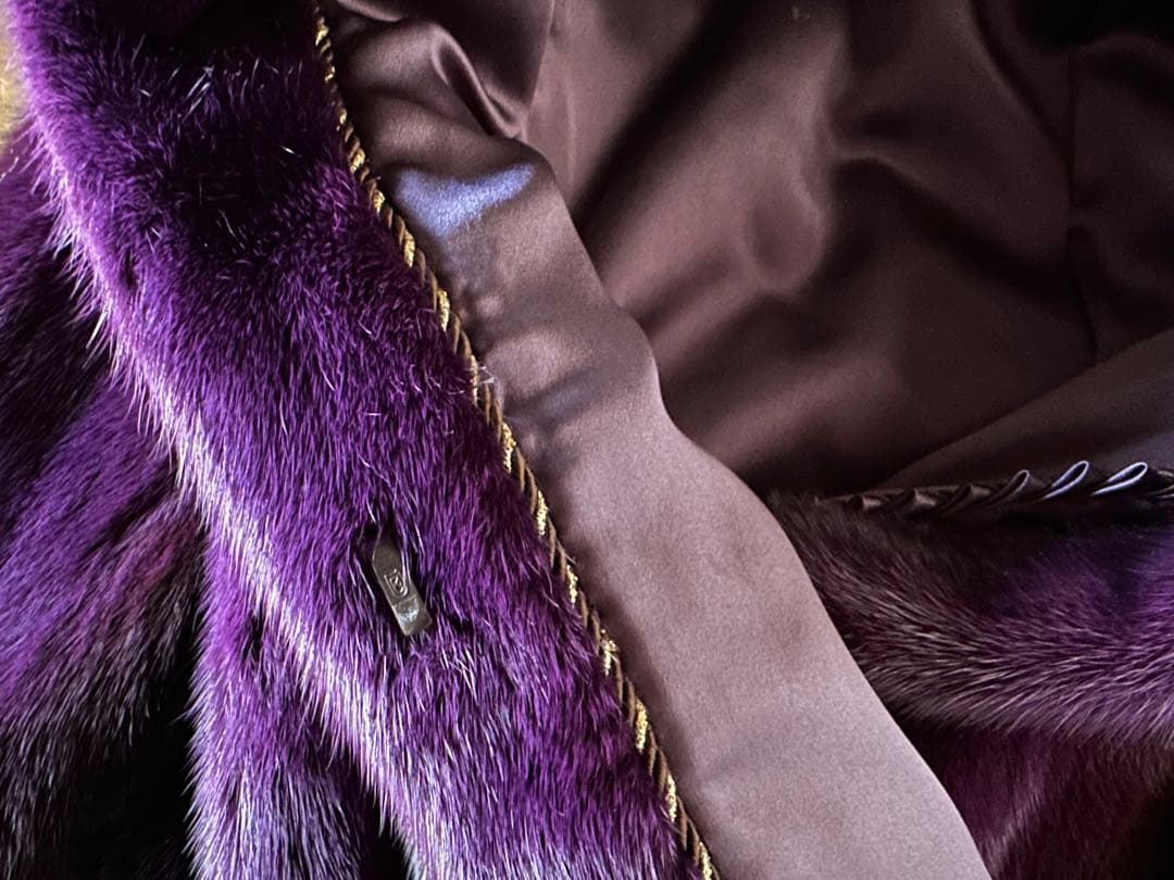 ミンク　毛皮　フード付き　ショート丈　パープル　紫
