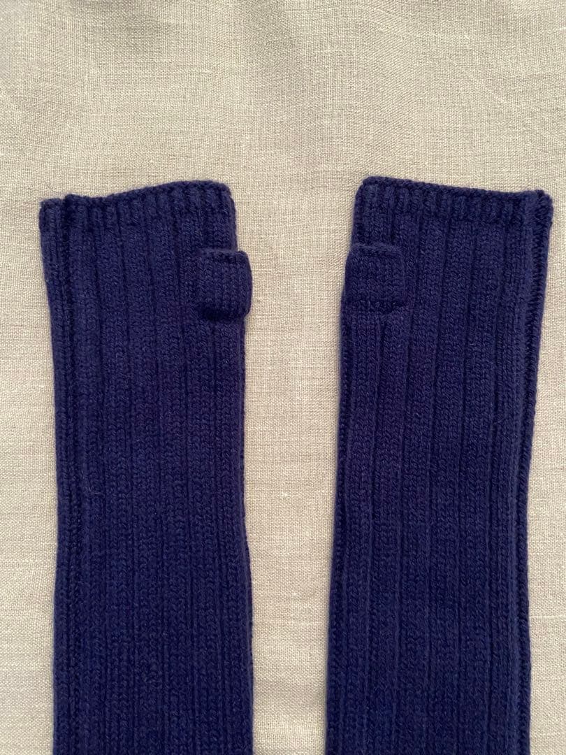 Y yo cashmere (イーヨ)アームウォーマー　カシミヤ