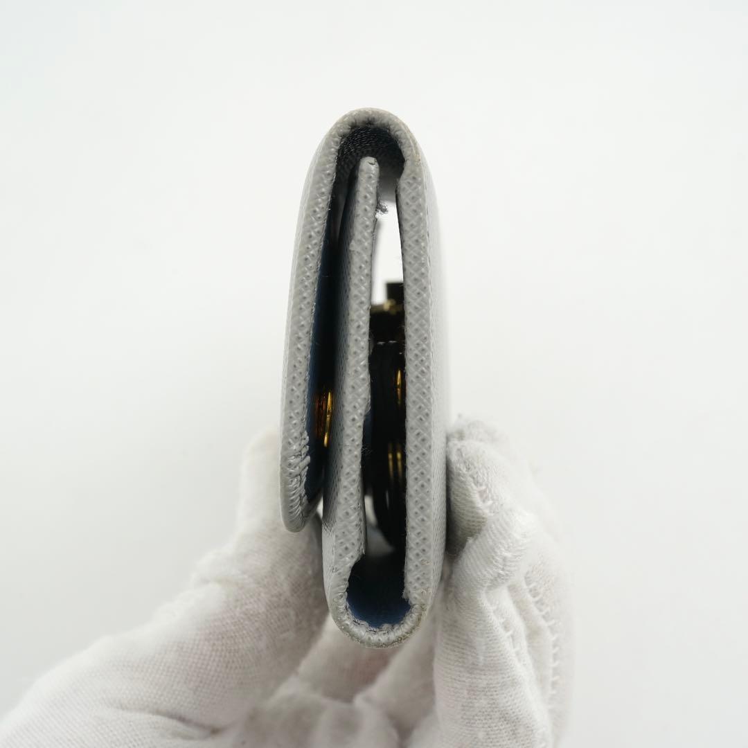 ✨未使用に近い・箱保証書付き✨　PRADA キーケース　サフィアーノ　バイカラー