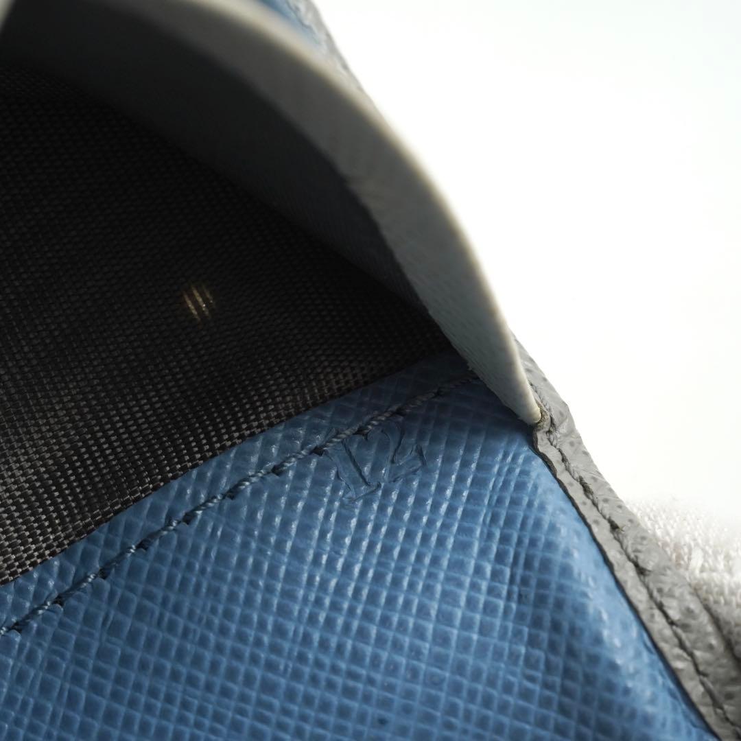 ✨未使用に近い・箱保証書付き✨　PRADA キーケース　サフィアーノ　バイカラー