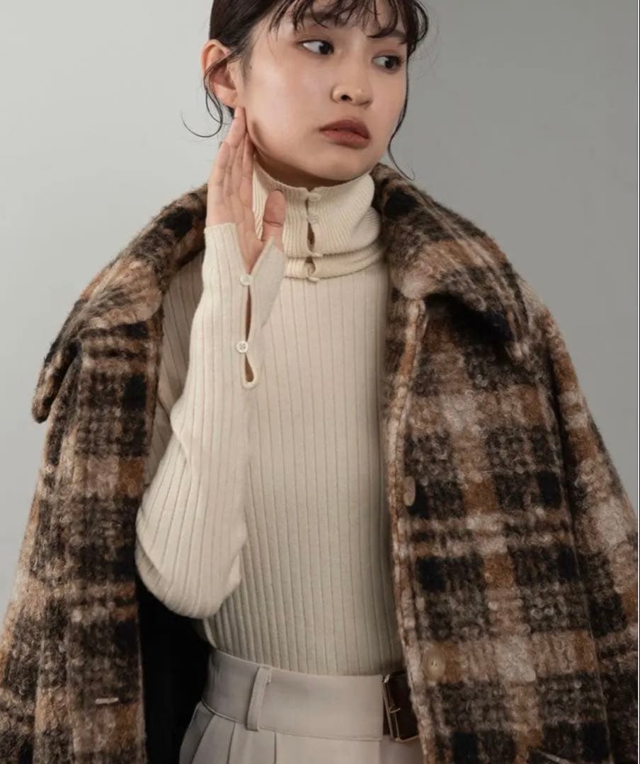 ジャケット・アウター Amiur soutien collar shaggy coat