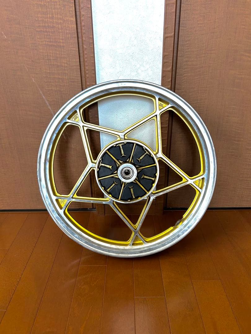 希少 rg250e キャストホイール 新品ハブダンパー付き 18インチ