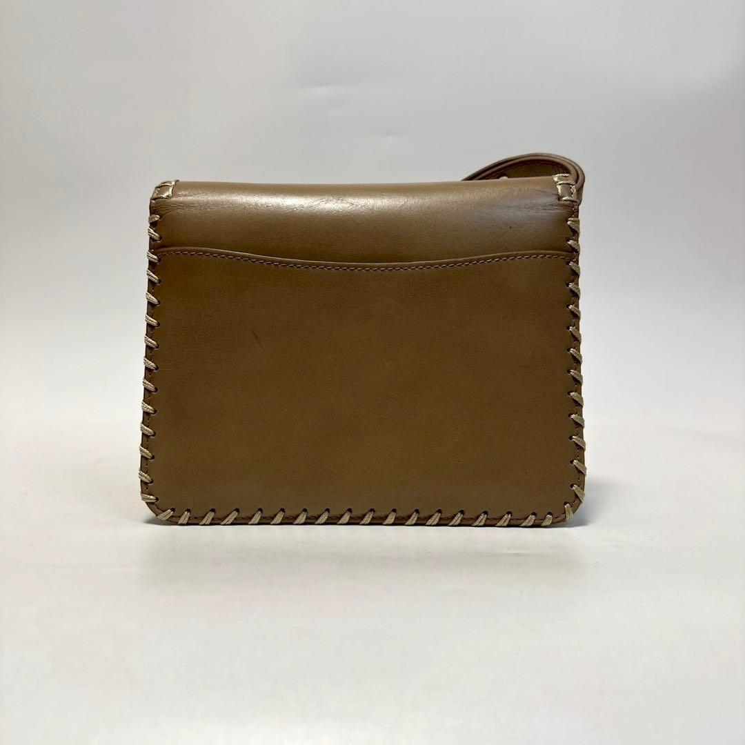 p09【極美品】クロエ　カティ　KATTIE レザー　ステッチショルダーバッグ.