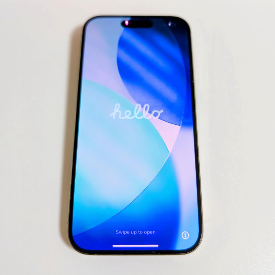 iPhone 15 Pro ナチュラルチタニウム 256GB SIMフリー