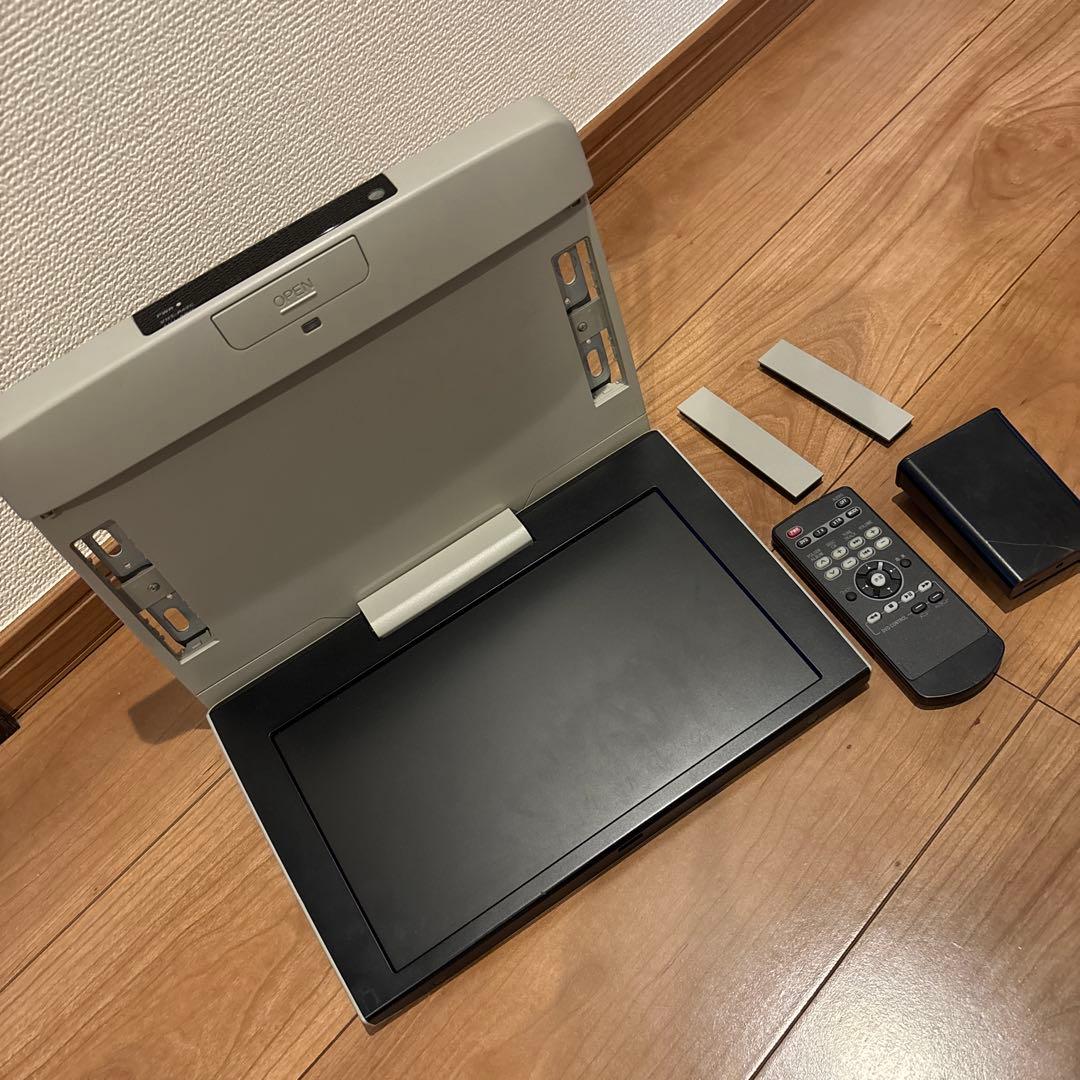 トヨタ純正フリップダウンモニター　リモコン付きV11-R62Cノアヴォクシー