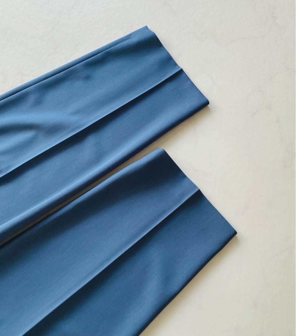 CINOH WOOL TWO TUCK PANTS ブルー 24AW 日本製