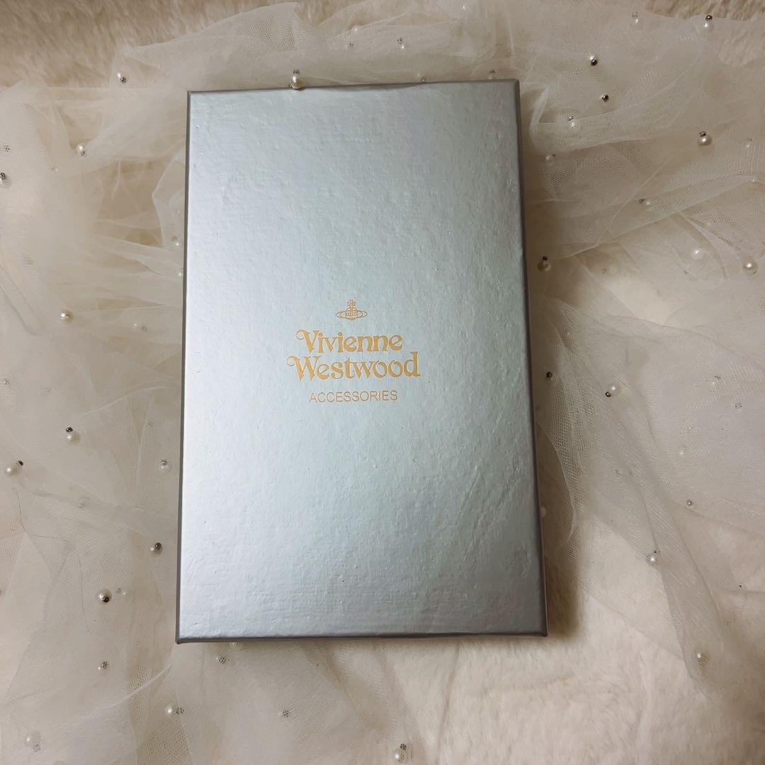 Vivienne Westwood エンボス長財布 レッド