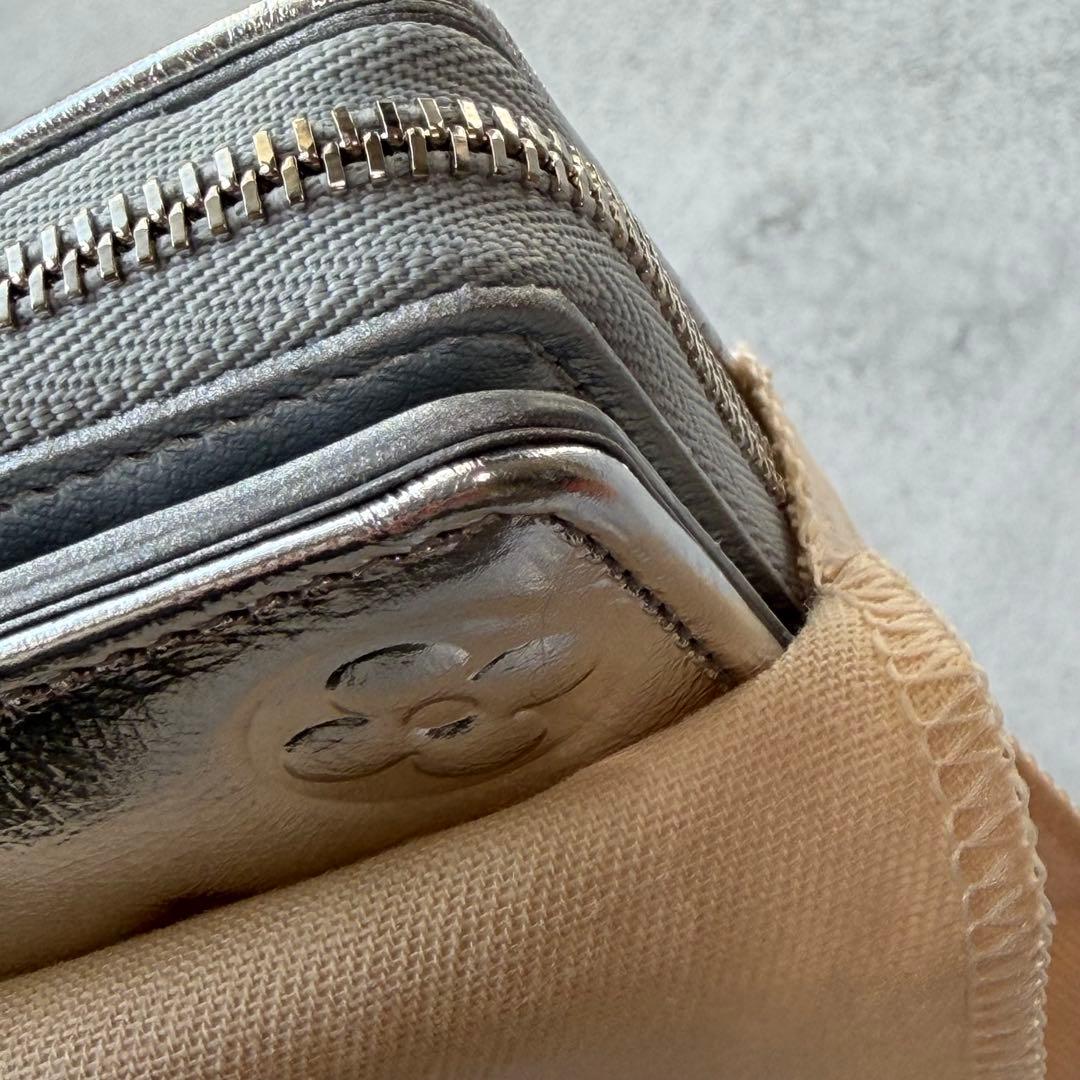 LOUIS VUITTON 日本限定 ポルトフォイユ・ルー 財布 シルバー