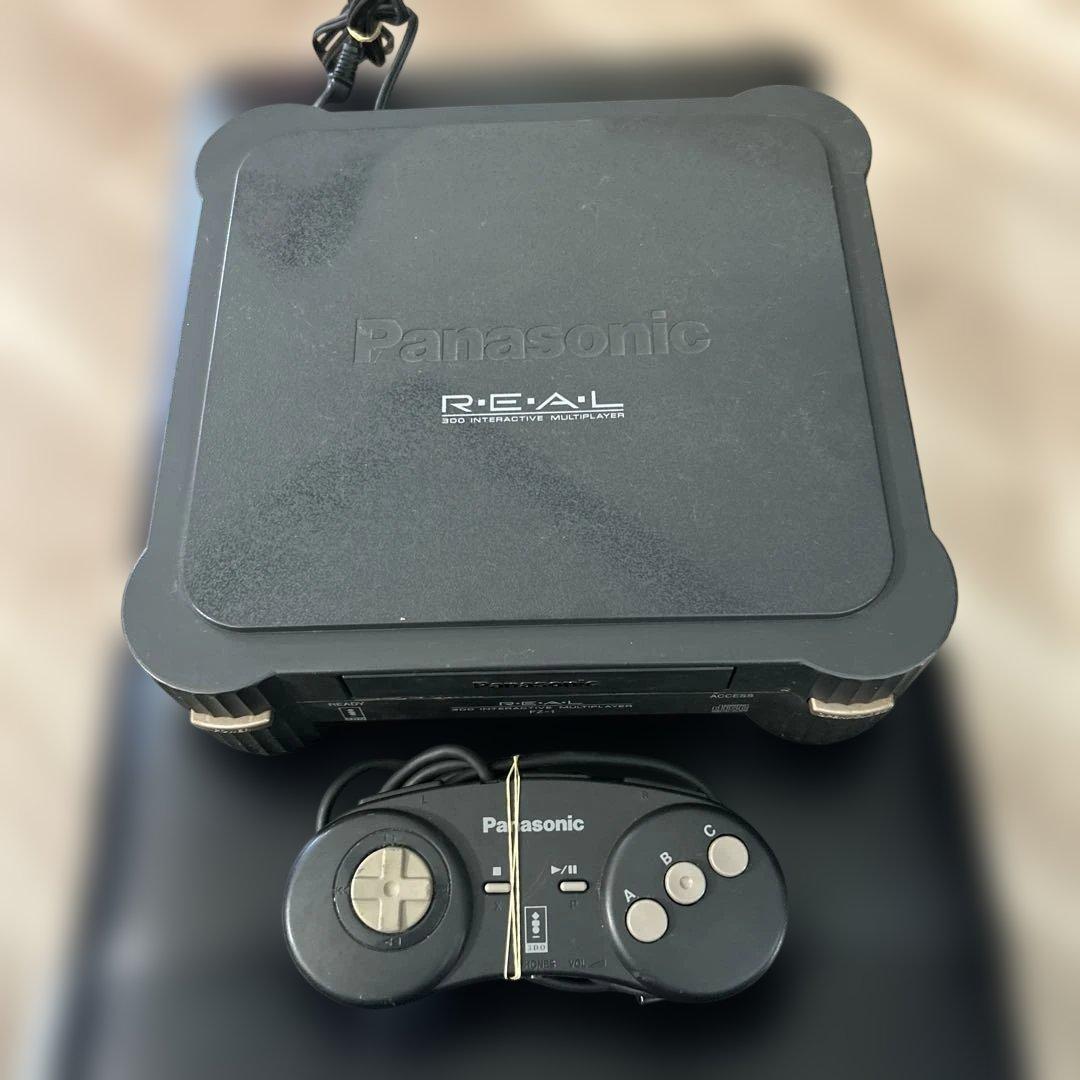 Panasonic R•E•A•L本体とコントローラーとソフトセット