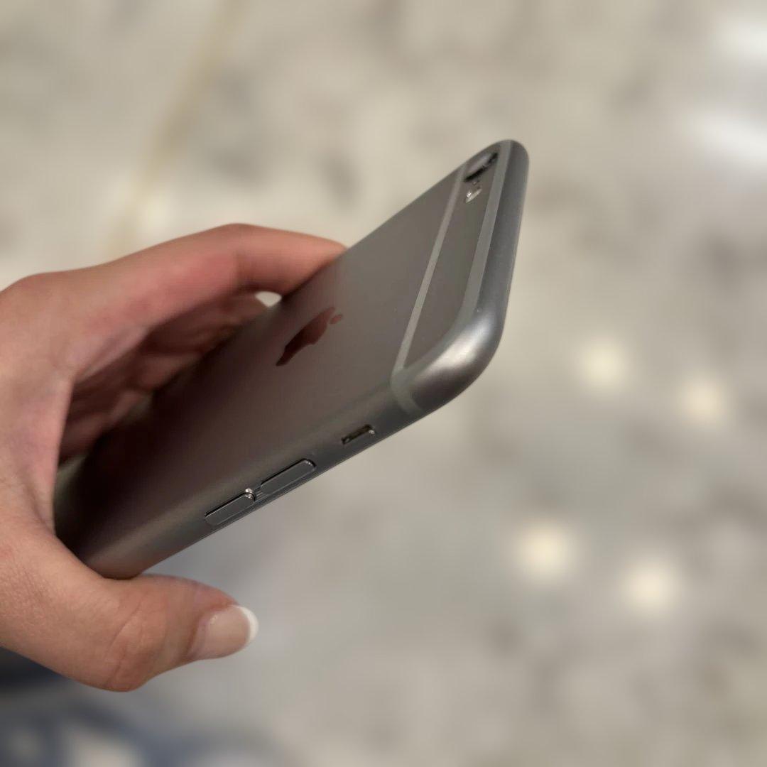 iPhone 6s Plus 128G SIMフリー　シルバー