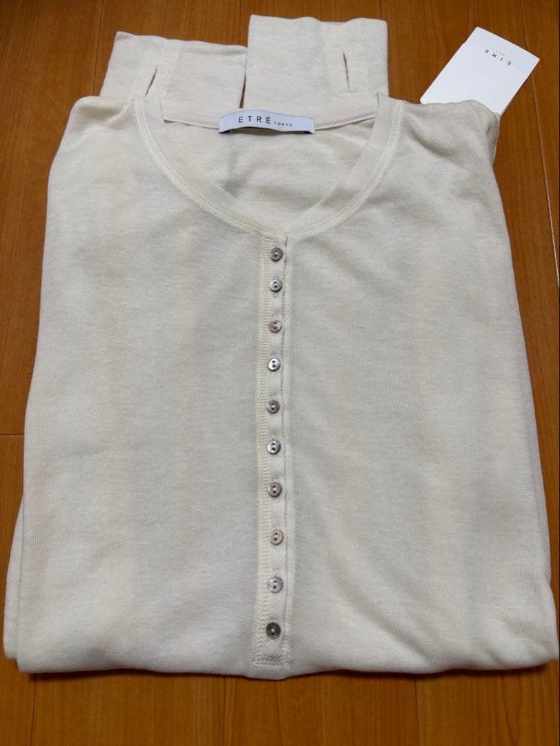 ETRE TOKYO ウールフライスヘンリーネックプルオーバー