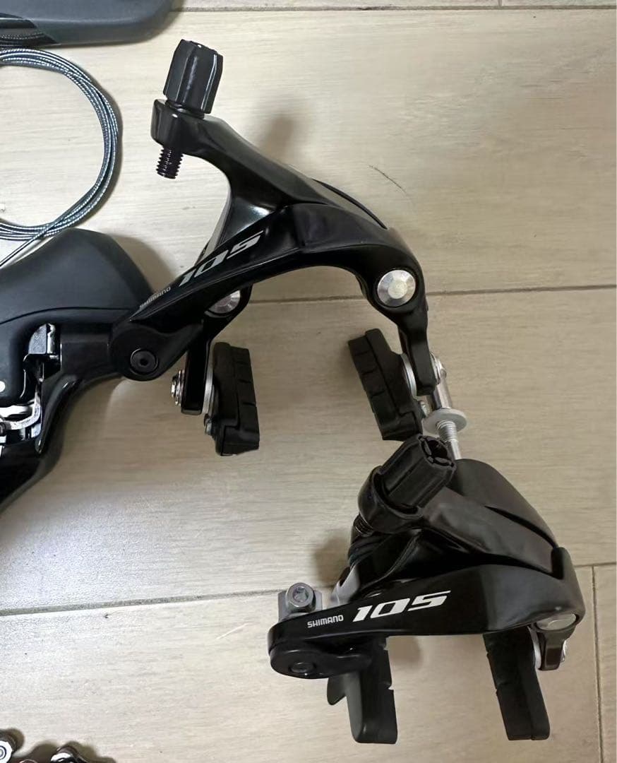 SHIMANO シマノ　105 R7000 11速 コンポセット　BB付き