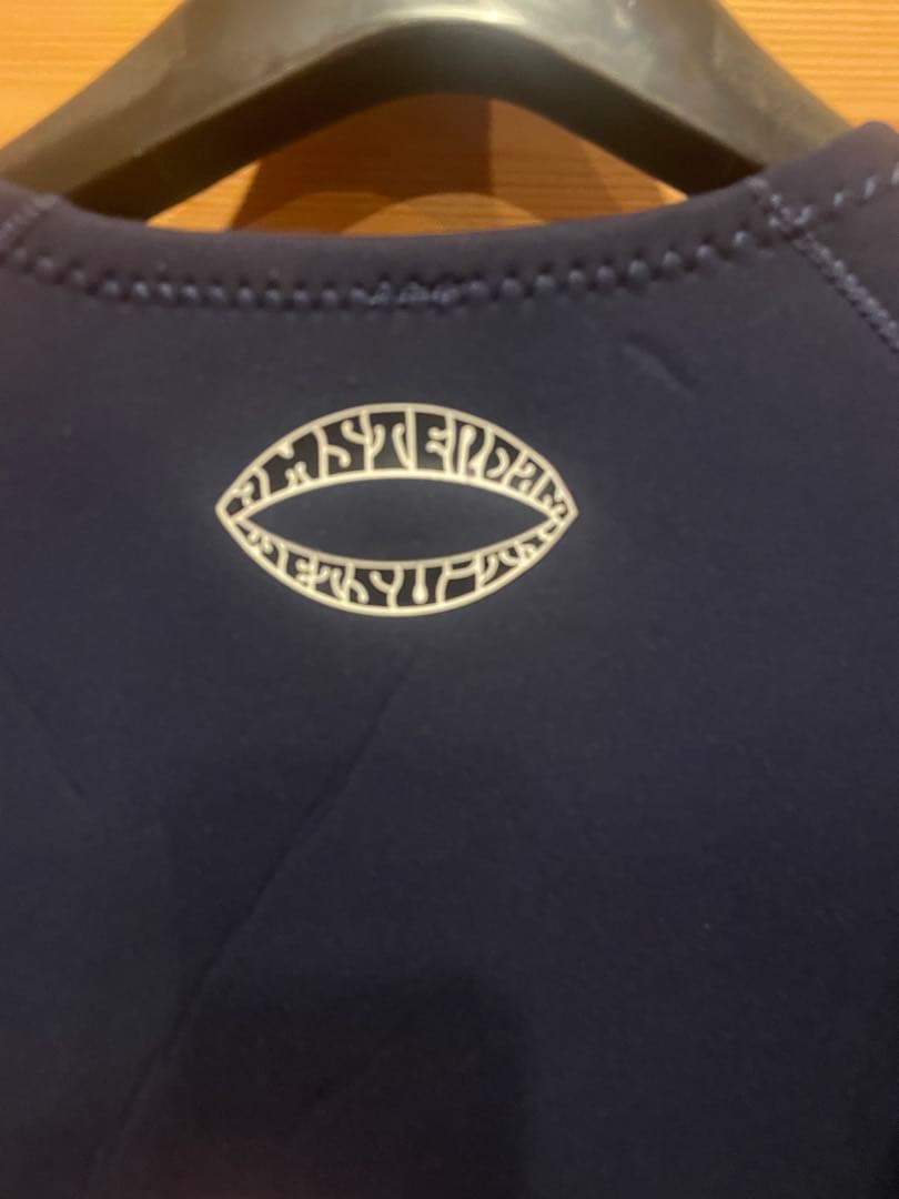 アムステルダムウェットスーツ　タッパー