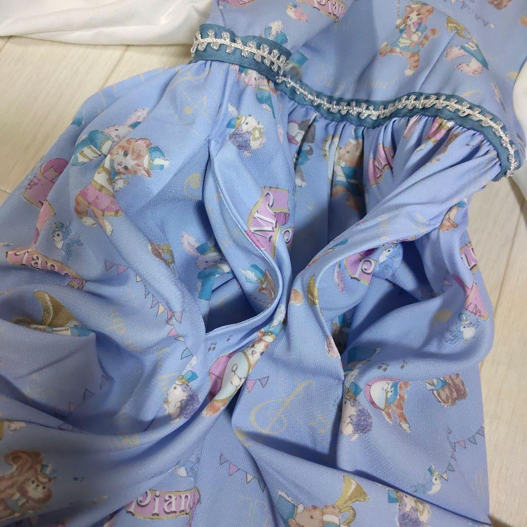 メゾピアノ120サイズ　鼓笛隊柄ドッキングワンピース　サックスブルー　長袖